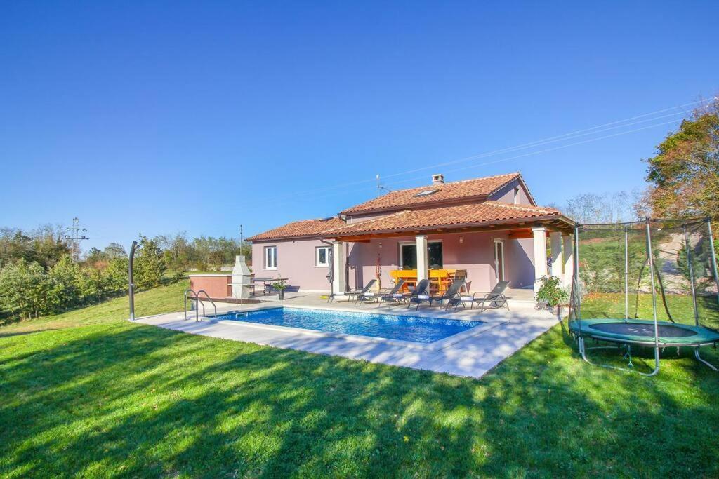 Modern House With Private Pool Villa Zminj Bagian luar foto